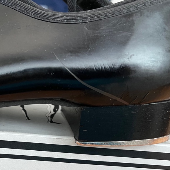 Angelo Luzio patent leather tap shoes - Picture 6 of 6